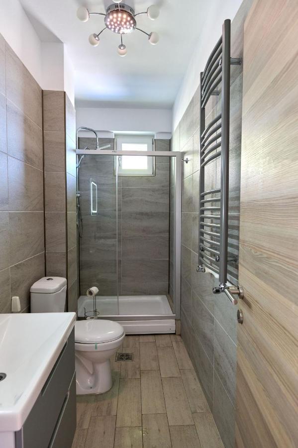 Glamour Red Apartment 22 In Spa Pool Resort Mamaia Exterior foto